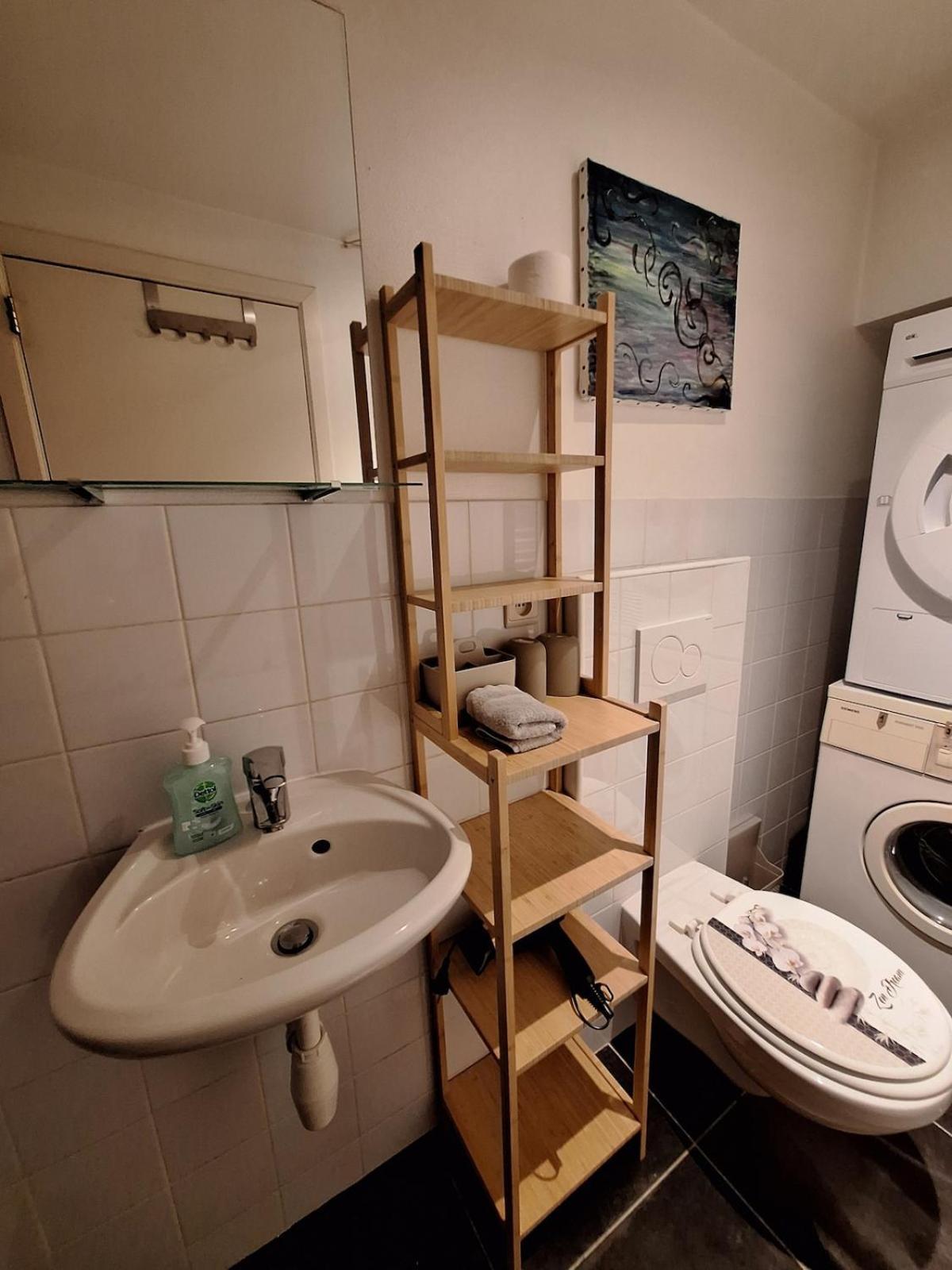 Alicia's Duplex European Quarter Appartamento *